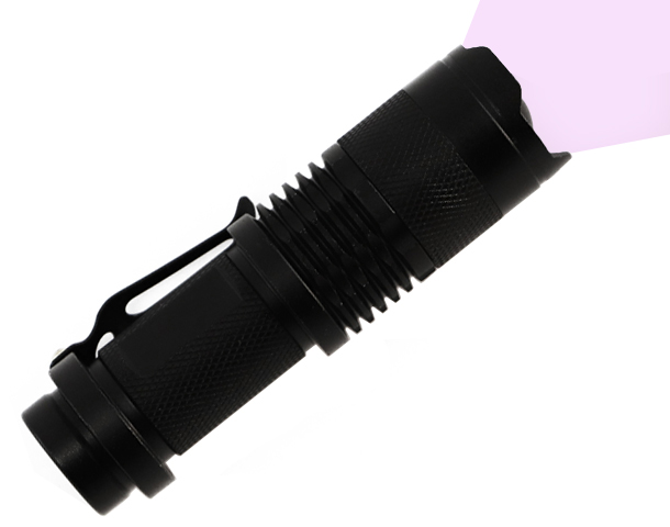 
  
IR Infrared Night Vision Flashlight 

